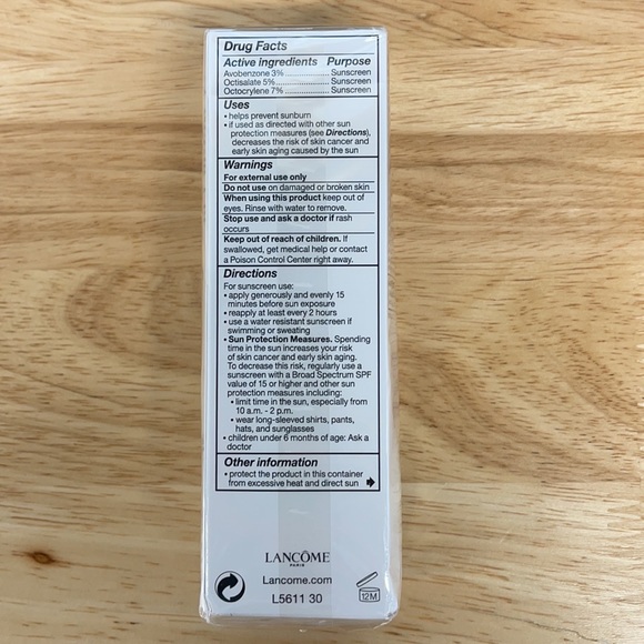 Lancôme Bienfait Multi Vital Sunscreen Lotion (D5) - Picture 3 of 4